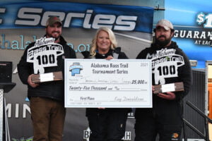 1st Place Jeremy Christian Logan Johnson Lay Lake Alabama Bass Trail 100