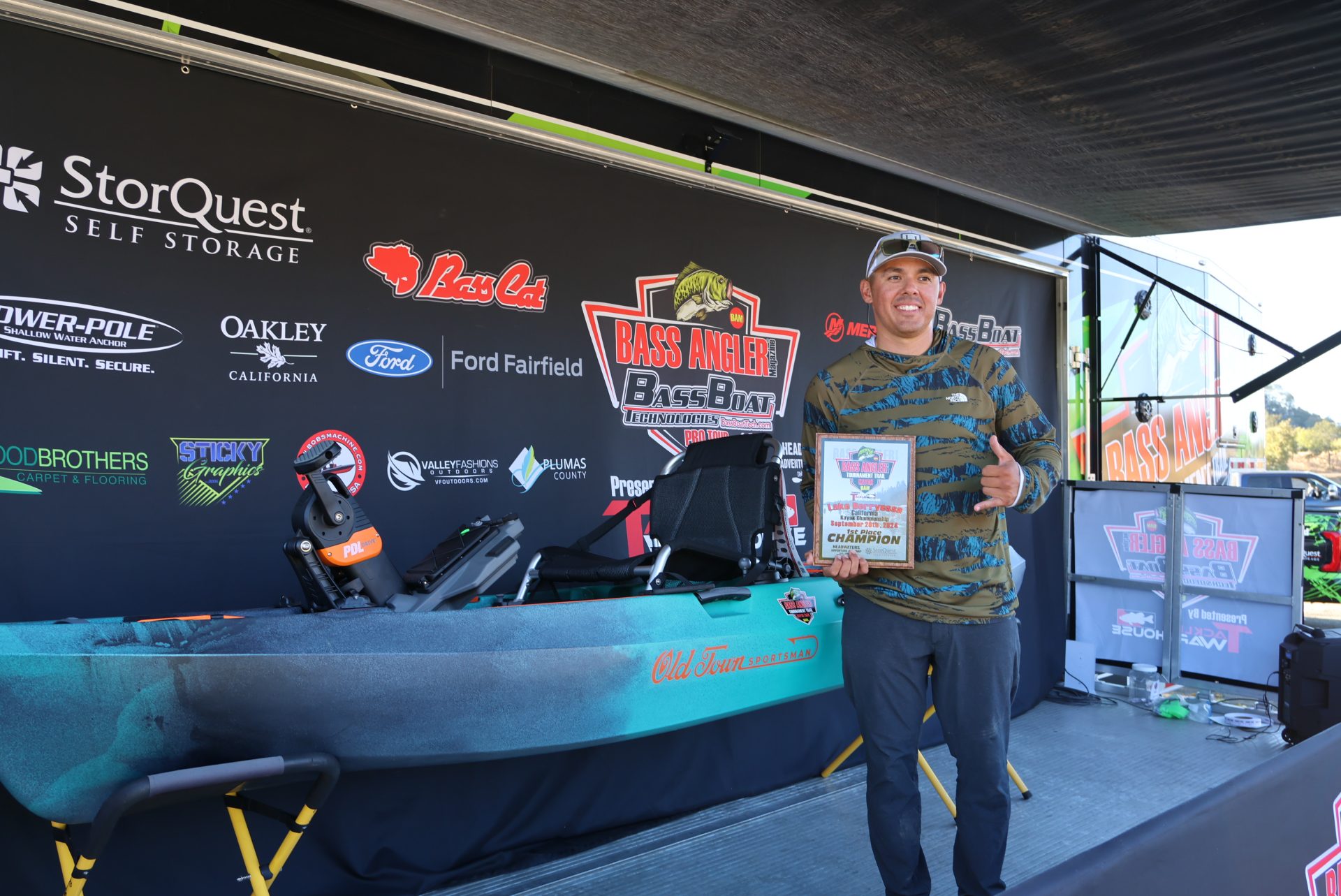 Joseph Silva, a seasoned champion in the kayak angling scene, secured the top spot with an impressive total of 186.75”.