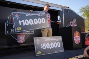 Alton Jones Jr wins big bass at heavy hitters