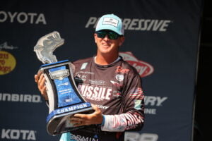 Bryan Schmitt wins Bassmaster Elite on the Mississippi