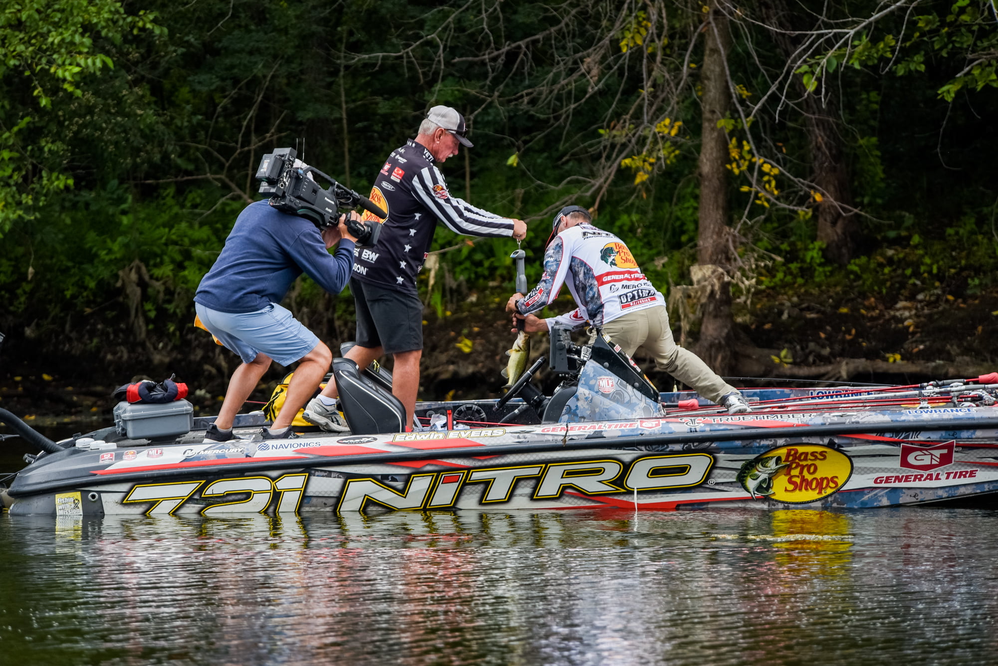 Edwin Evers wins MLF Bass Pro Tour Stop