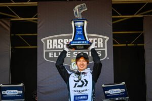 Fujita fights back to win Bassmaster Elite on Toledo Bend