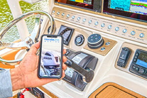 Honda Marine HondaLink Marine App Lifestyle Photo