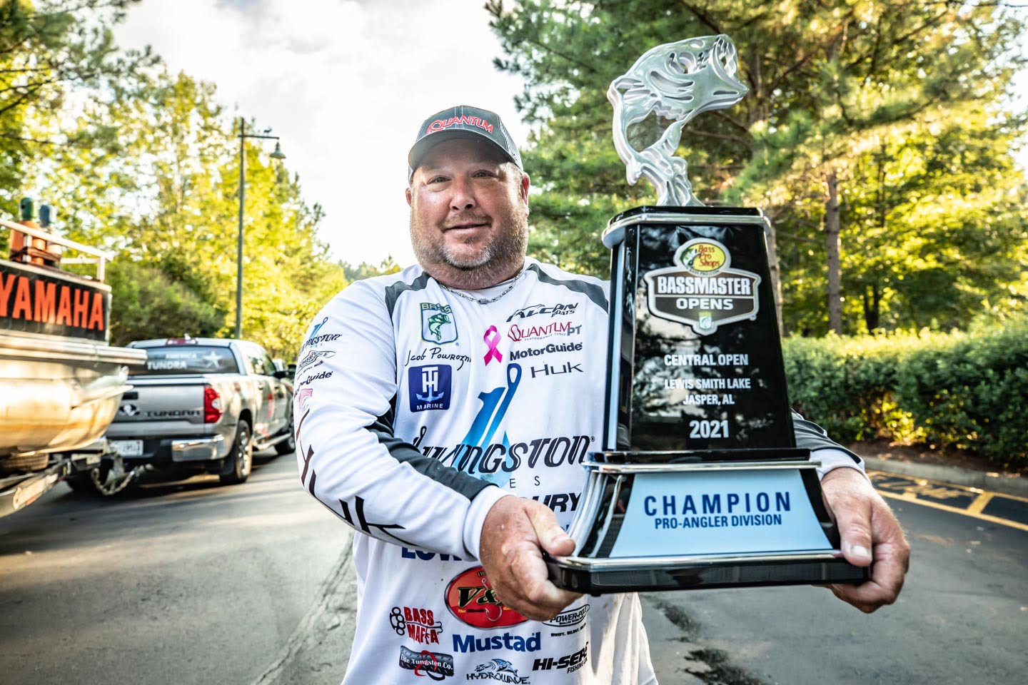 Open: Smith Lake Day 2 weigh-in - Bassmaster