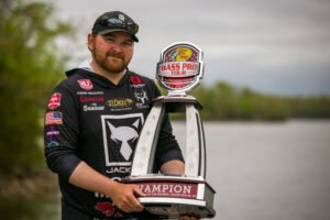 Jesse Wiggins Wins MLF Bass Pro Tour