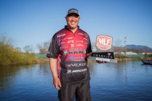 Ken Mah Wins MLF Toyota Series Western Division at Clear Lake