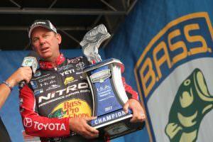 Kevin VanDam of Kalamazoo Mich. won the 2017 Huk Bassmaster Elite at St. Lawrence River presented by Go RVing held out of Waddington N.Y. Sunday with a four day total weight of 90 pounds 3 ounces