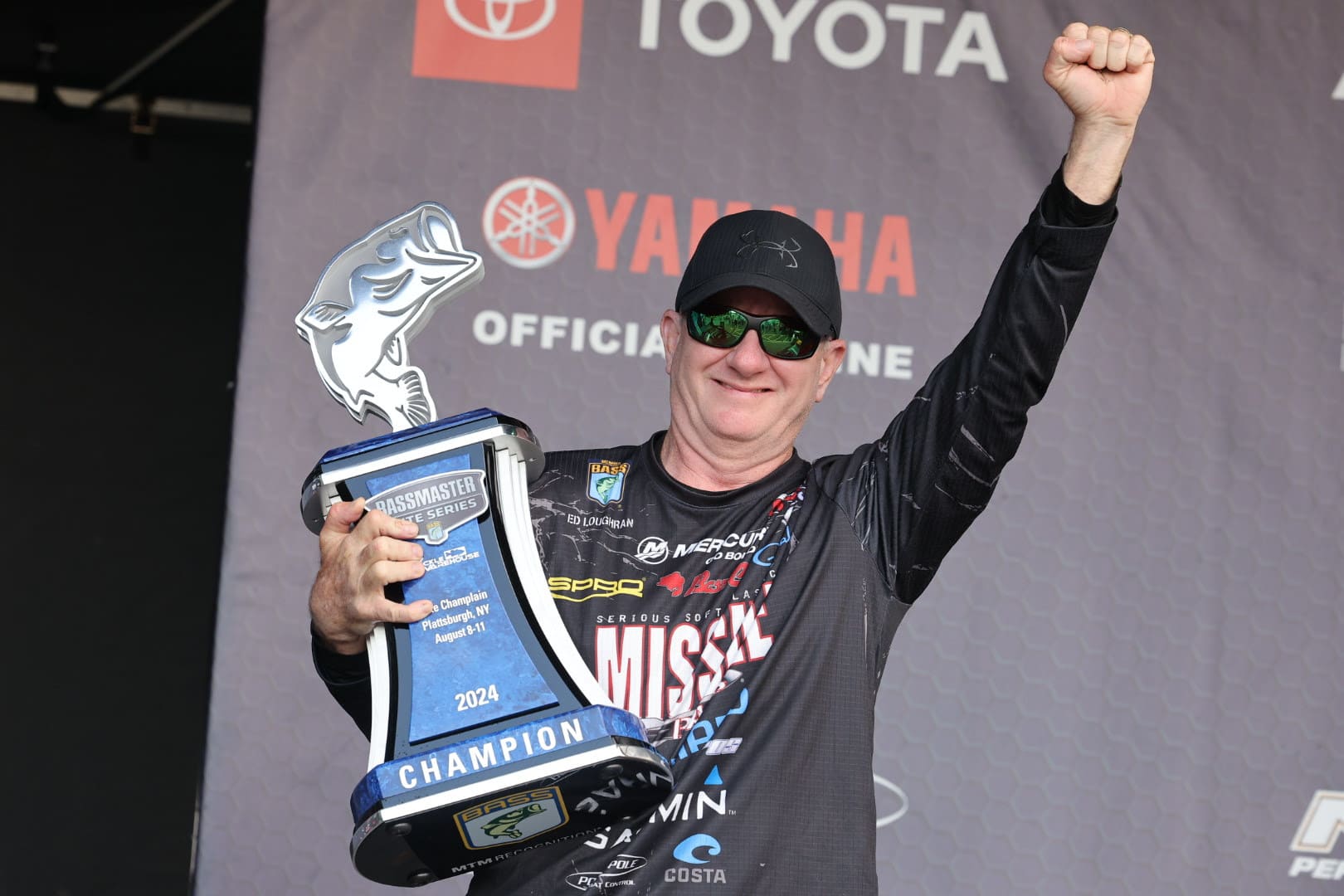 Late day rally lifts Loughran to victory at Bassmaster Elite at Lake Champlain