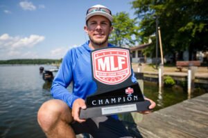 Linsinbigler Comes from Behind to Win Toyota Series on the Potomac River