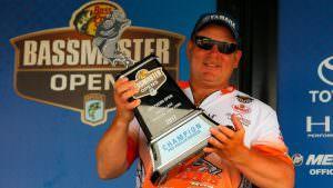 Stanley Sypeck Jr. of Sugarloaf Pa. wins the Bass Pro Shops Bassmaster Northern Open No. 1 held on Oneida Lake out of Syracuse N.Y. with a three day total weight of 55 pounds 8 ounces.