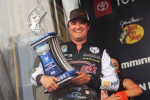 Will Davis Jr wins his first Bassmaster Elite Series on Lay Lake